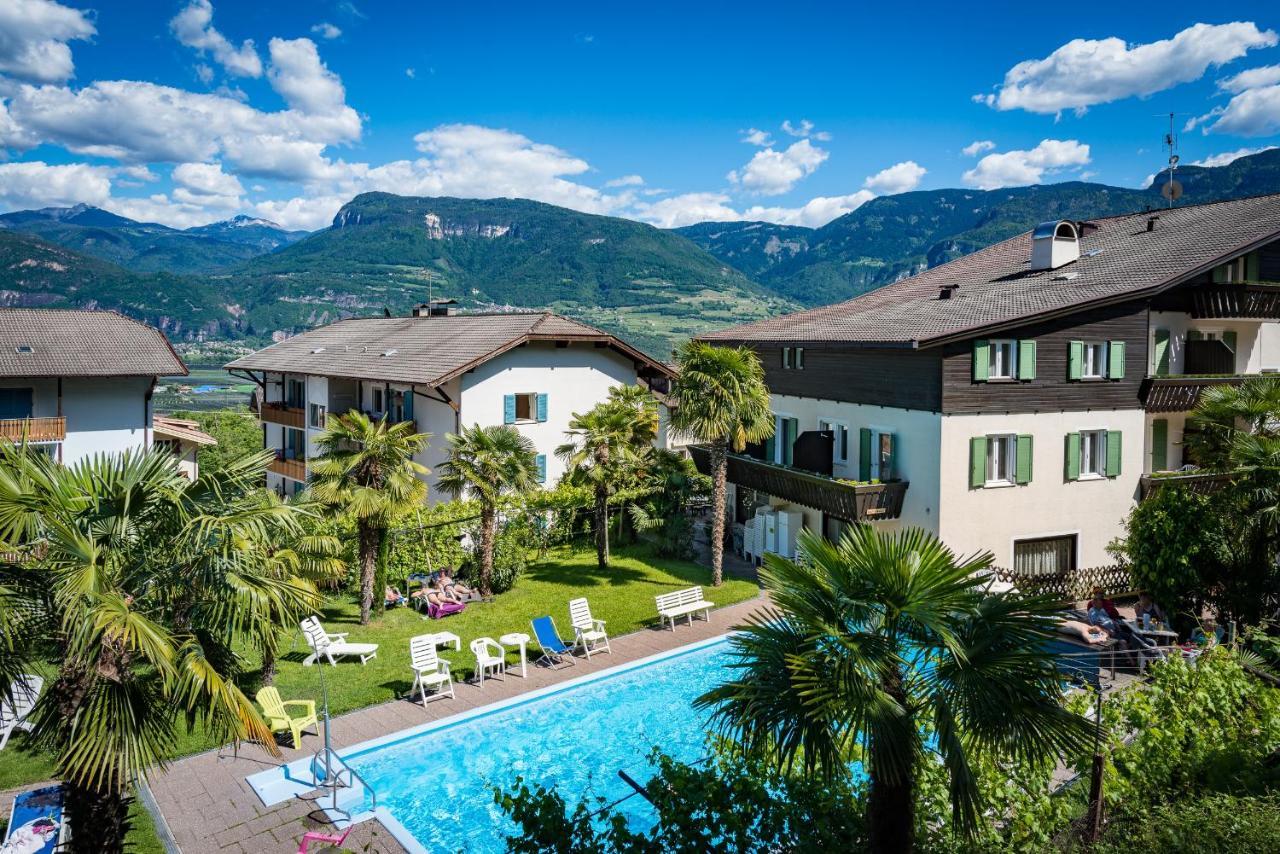 Hotel Pension Rechtenthal Termeno Exterior photo