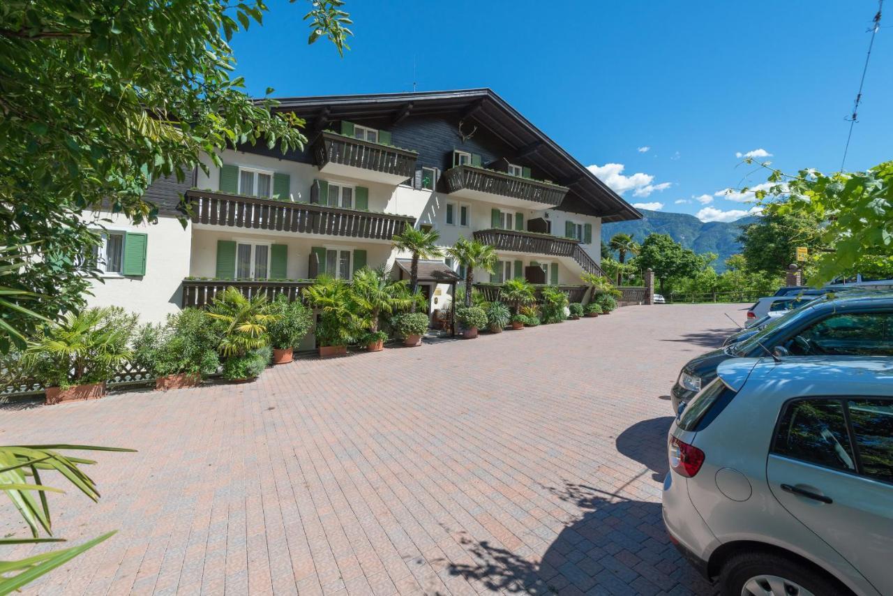 Hotel Pension Rechtenthal Termeno Exterior photo