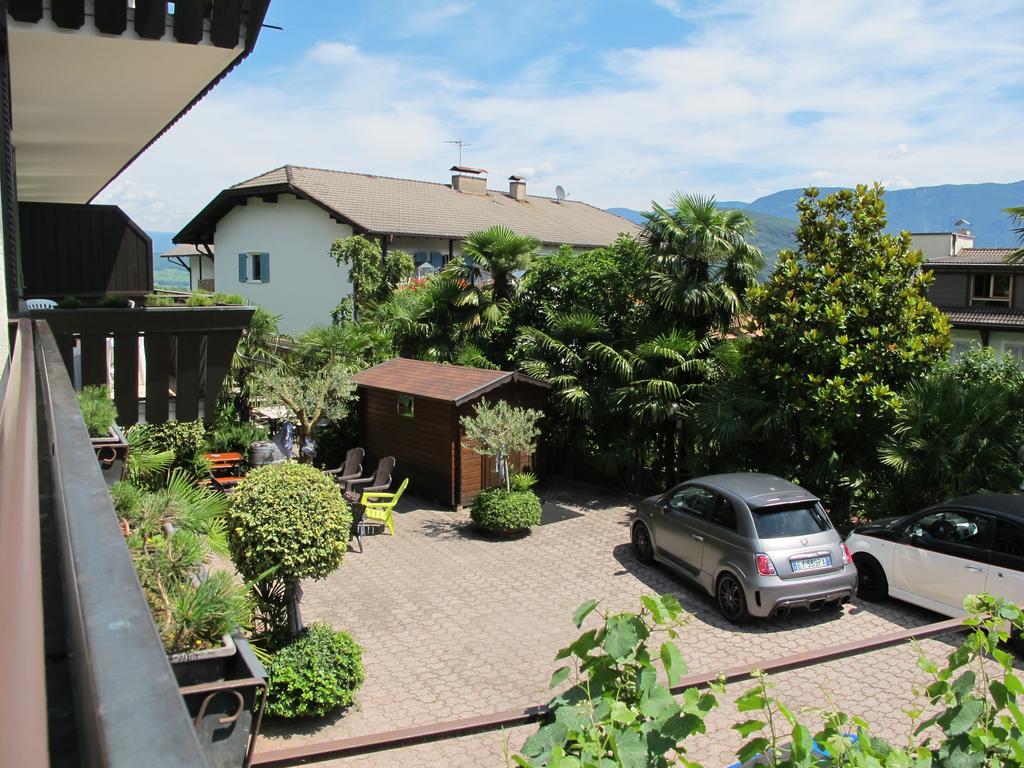 Hotel Pension Rechtenthal Termeno Exterior photo