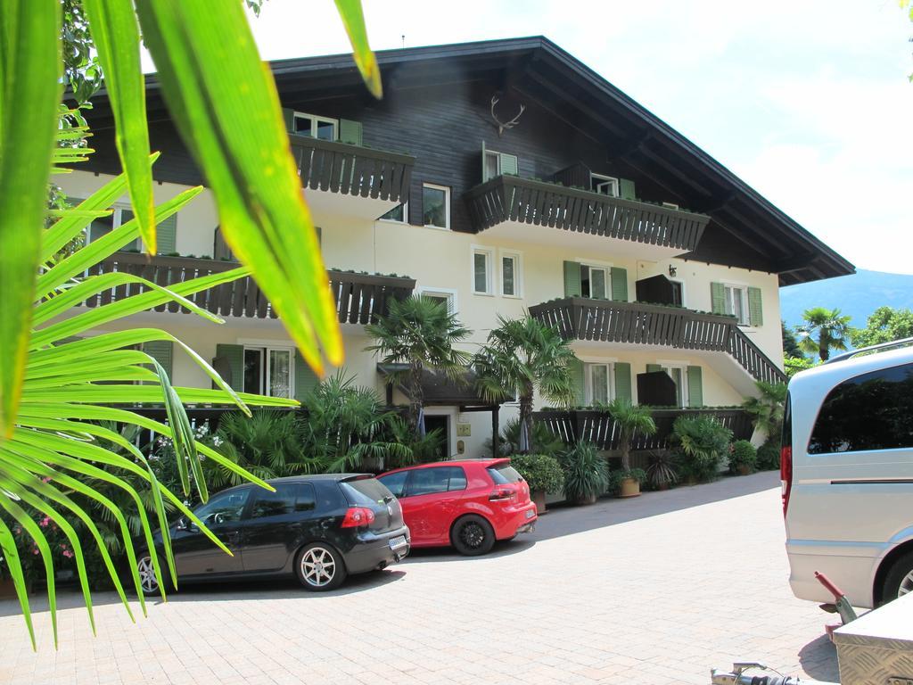 Hotel Pension Rechtenthal Termeno Exterior photo