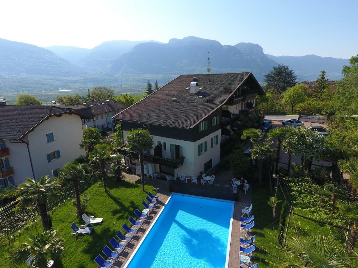 Hotel Pension Rechtenthal Termeno Exterior photo
