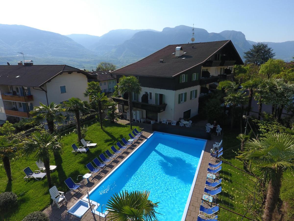 Hotel Pension Rechtenthal Termeno Exterior photo